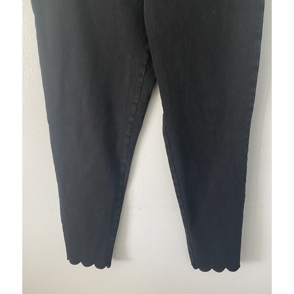 Soft Surroundings Black Denim Pull On Skinny  Jeans with Scalloped Hem  Size M - Picture 4 of 5